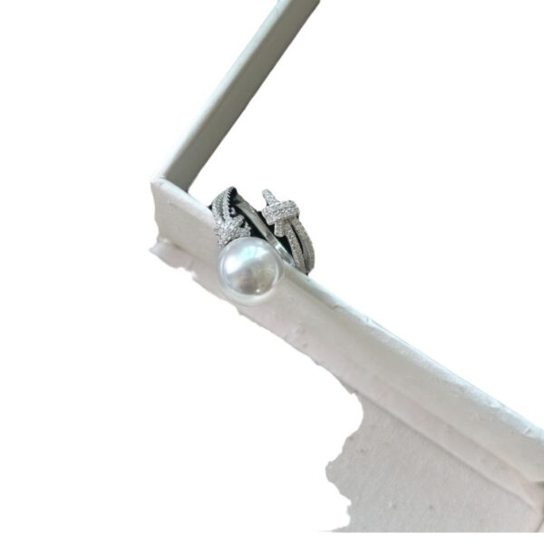 oly-bb2d9079cd3f340c7d2eb1222e8ba6dc Wholesale S925 Silver Heavy Industry Full Diamond Winding Australian White Single Pearl Ring Women's Noble High-end Light Luxury Open Ring