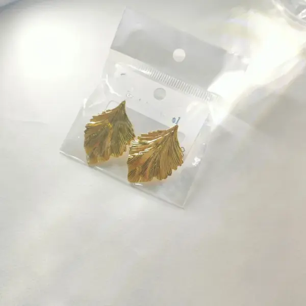 Wholesale Gold-plated Metal Earrings Non-fading Minimalist Women Jewelry Accessories Geometric