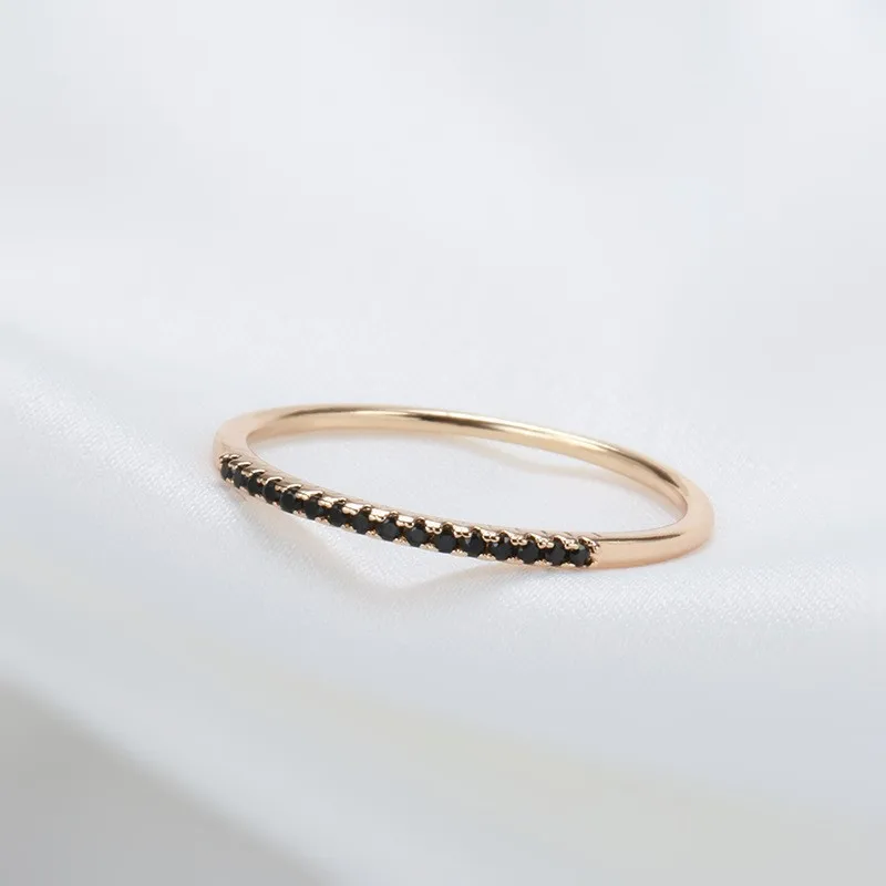 Wholesale New Simple Black Zircon Ring 585 Rose Gold Plain Ring Versatile Women's Finger Ring Luxury Style Geometry Pattern