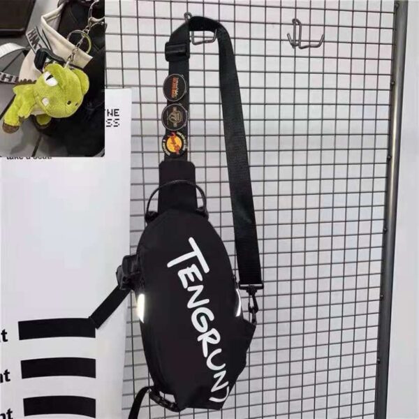 Wholesale Fashion brand messenger bag men's ins Sports waist bag casual fashion shoulder bag female student personality small Cross bag chest bag