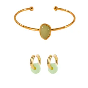 oly-bcb7ad4e6c92704bb74c955950426c58 Wholesale 2pcs/set Green Natural Stone Jewelry Set 18K Gold Plated Stainless Steel Open Bracelet Earrings Waterproof Simple Style Basic Two-Piece Natural Stone Jewelry Set Accessories Wholesale Christmas Birthday Gift Choice