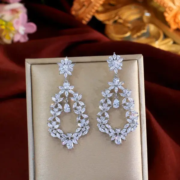 Wholesale Water Plated White Gold Rhodium Plated Inlaid Zircon Long Flower Shape Women's Vintage Copper Material Waterproof Non-Fading Wedding Earrings