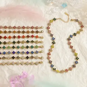 Wholesale Four Leaf Clover Necklace With Claw Setting, 18K Gold Plated 304 Stainless Steel, Rhinestones On Beaded Chain