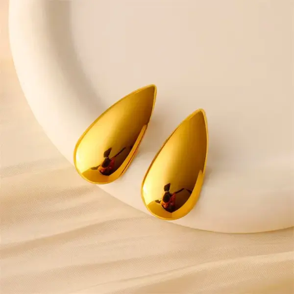 Wholesale 302 Stainless Steel Geometric Water Droplets Electroplated Golden Plated IG Style Casual Elegant Ear Studs