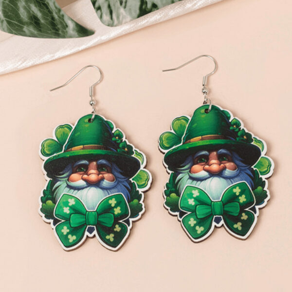 Wholesale Ireland St. Patry Festival Theme Dwarf Wooden Earrings Green Series Holiday Earrings