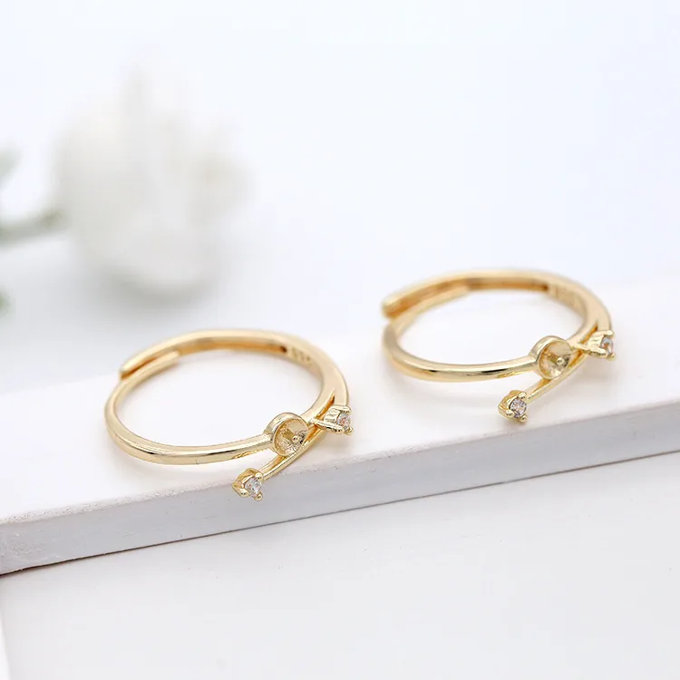 Wholesale Adjustable Leaves Ring For Women In 14k Gold Filled With Electroplated Finish And Zircon Inlay, New Style