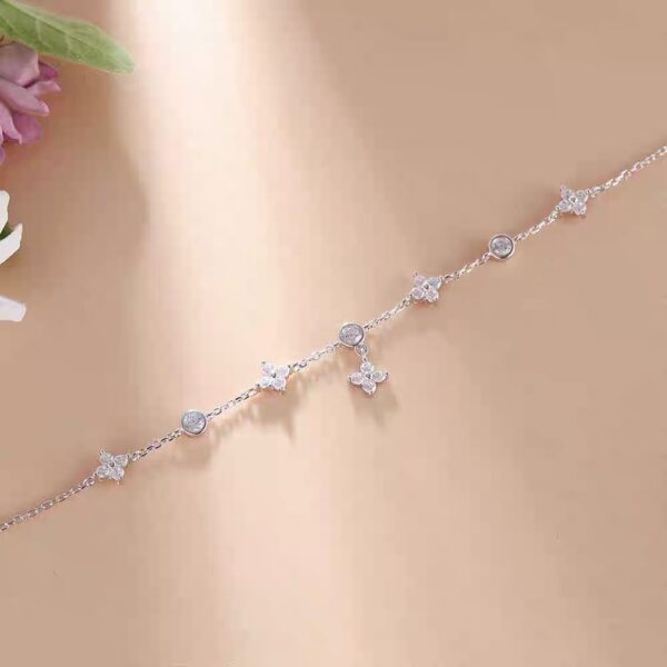 oly-bece651339cbd528da653fa6dd65eb2a Wholesale Brilliant Zircon Bracelet Women's Summer French High-end Niche Design Light Luxury All-match Bracelet