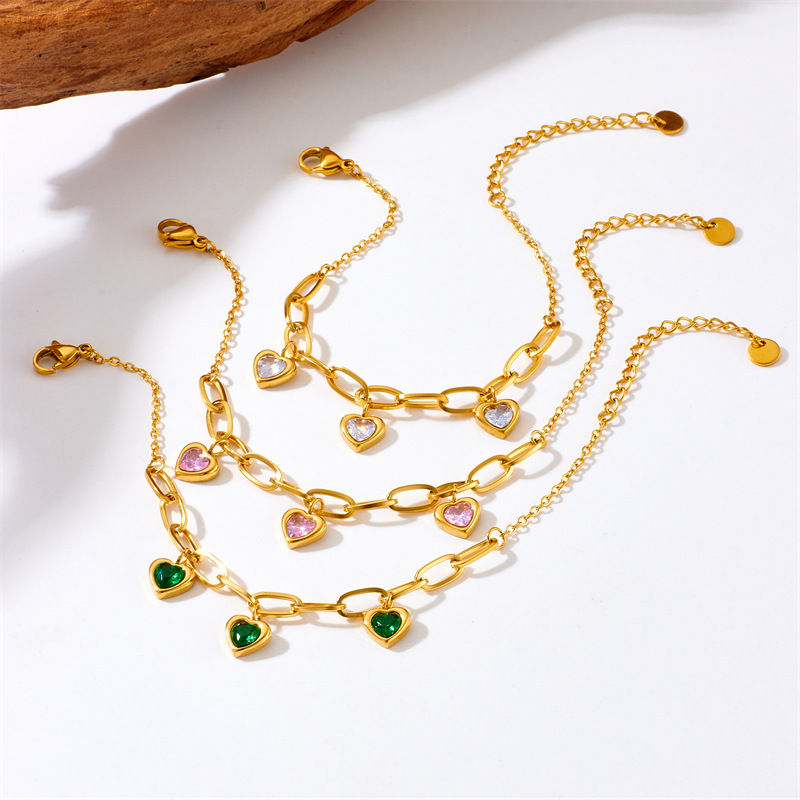 Wholesale European and American niche retro gold-plated all-match fashion colorful gem love pendant titanium steel chain bracelet