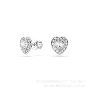 Love roman earrings