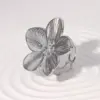 Wholesale 304 Stainless Steel Flower PVD Coated Stone-Free Real Gold Plated Elegant Vintage Style Waterproof Non Tarnish Open Rings