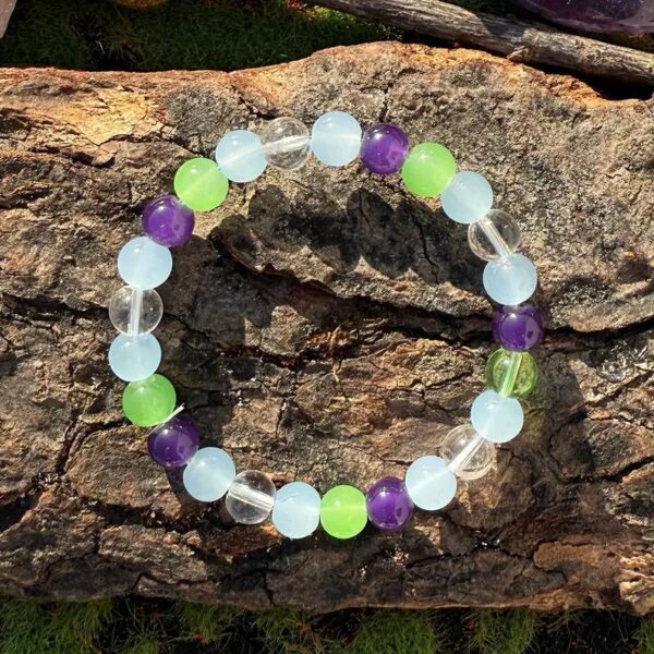 Wholesale Simple Style Unisex Beaded Bracelet Featuring Natural Stone And February Birthstone Amethyst Gem