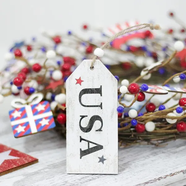 Wholesale Retro Style American Flag Hanging Ornaments For Independence Day Party, 3 Pieces Wooden Decorations