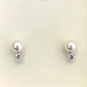 Pearl white diamond stud earrings