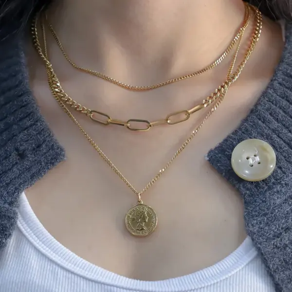 Wholesale French Vintage Double-Sided Portrait Pendant Three-Layer Titanium Steel Necklace Women's Ins Style Geometric Patterned Jewelry