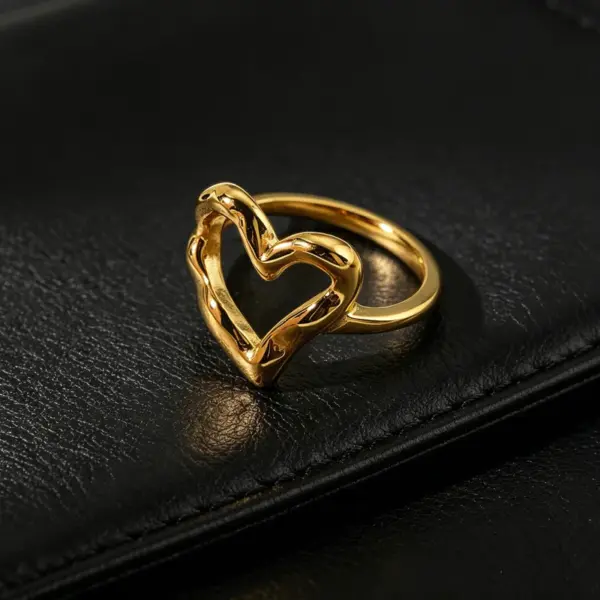 Wholesale Unisex Heart Shape Ring In 316 Stainless Steel With 18K Real Gold Plated PVD Coated Hypoallergenic Finish