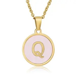 Golden Q [with Chain]]