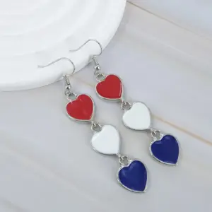 Dea0373 Three Hearts