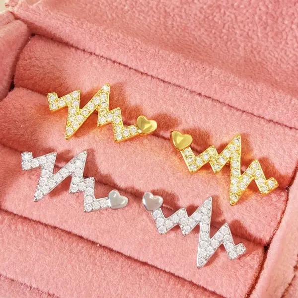 Wholesale 1 Pair Romantic Sweet Streetwear Geometric Inlay Copper Zircon 18K Gold Plated K Gold Plated Silver Plated Copper Earrings