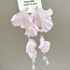Pink flower tassel