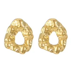 08 / Gold