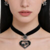 Wholesale Alloy Edelweiss Necklace Set - Luxury Heart-Shaped Clavicle Chain