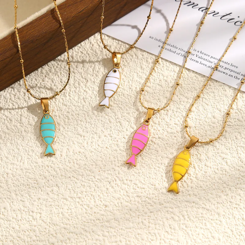Wholesale For Animal Lovers: Elegant Pendant Featuring A Beautiful Animal Design, Perfect Gift For Nature Enthusiasts