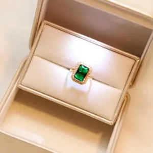 New Emerald Square Ring