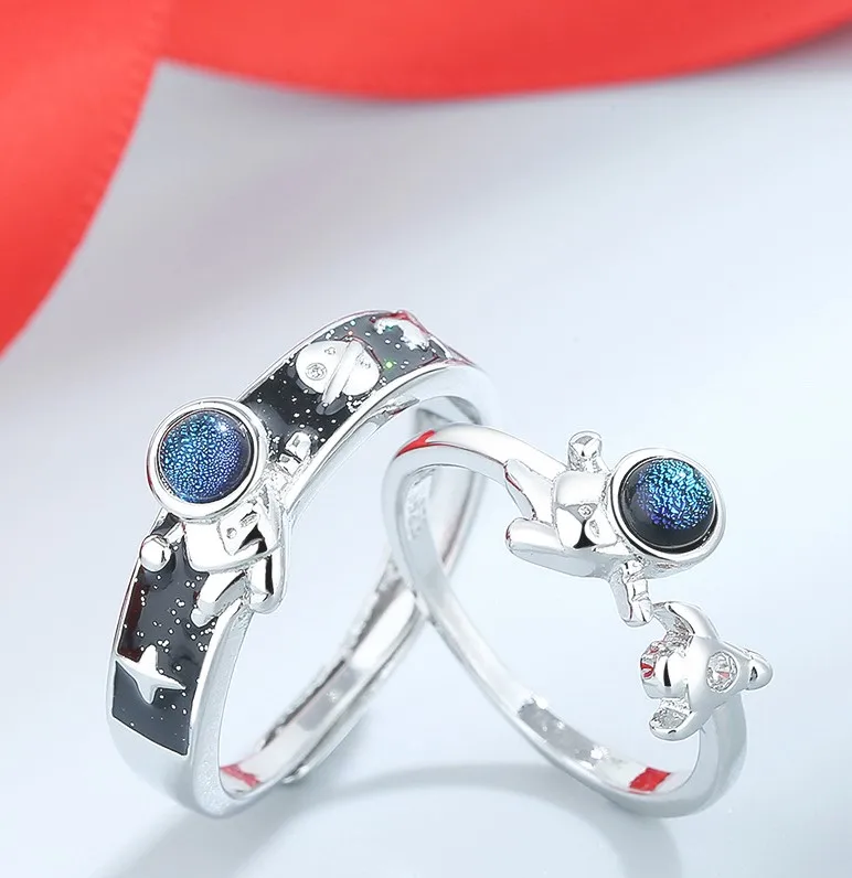 Wholesale Fashion Astronaut Copper Inlay Artificial Gemstones Rings 1 Piece
