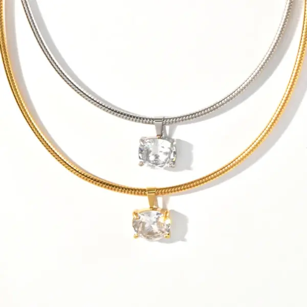 Wholesale Fashion Niche Luxury Diamond-Studded Spring Chain 304 Stainless Steel 18K Gold Plated Necklace