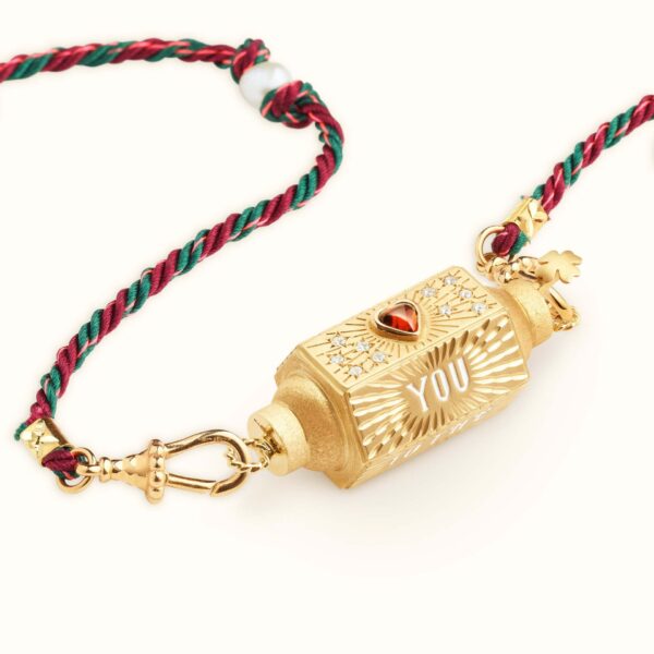 Wholesale Valentine's Day Color Tarot Necklace Niche Design Star Eye Pendant Gold Plated Color Preservation