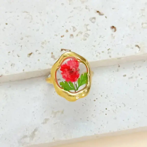 Wholesale New Fashion Design 304 Stainless Steel Furnace Electroplated 18K Real Gold Dried Flower Resin Heart Open Ring