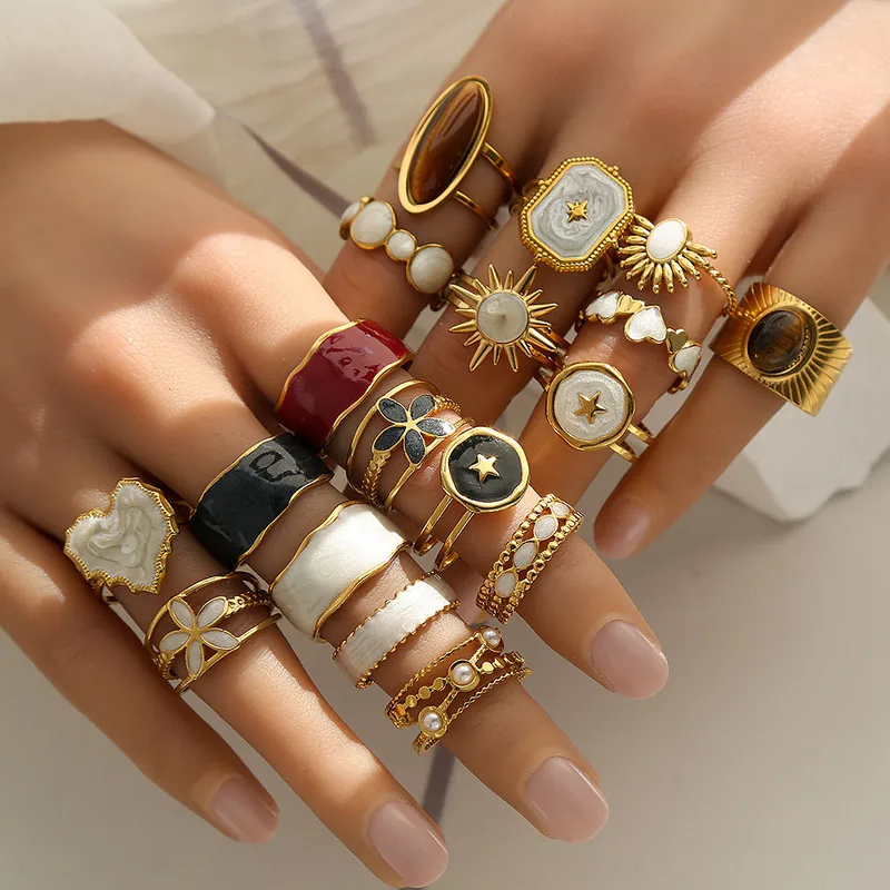 Wholesale Stylish Versatile Black White Stainless Steel 304 Open Ring For Women Simple Minimalist Oil Drop Ring Jewelry Accessory
