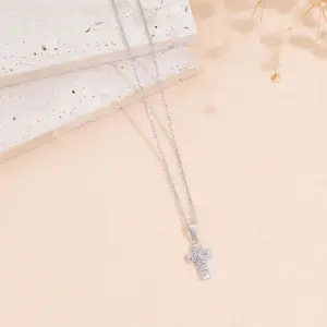 Multi-diamond Cross in / Steel Color