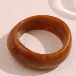 Solid brown color smudged inner diameter 67mm