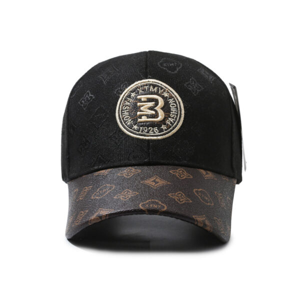 Wholesale Autumn and Winter Hat Fashion Embroidered Baseball Cap Street Korean Student Cap Big Head Breathable Baseball Cap