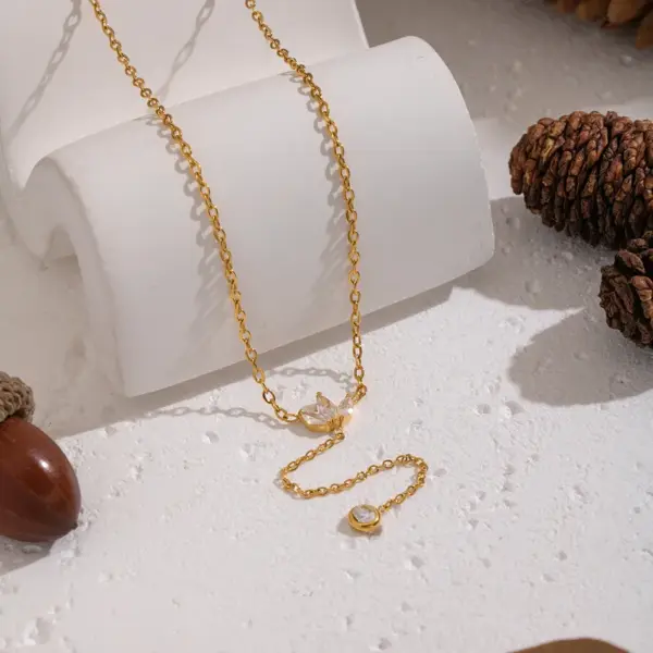 Wholesale 201 Stainless Steel Zircon Petal Tassel Circle Necklace Sweater Chain Niche High-End Daily Matching Jewelry For Women Eco-Friendly Waterproof Elegant Luxurious Vacuum Electroplating Furnace Plated With 18K Real Gold