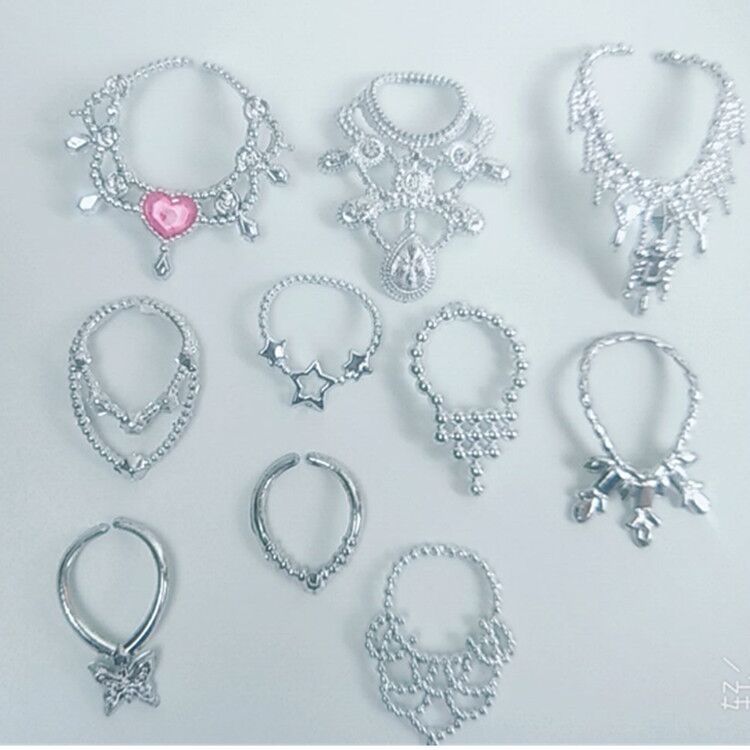 Wholesale Dress-up dolls can be packed in a bag of 10 jewelry necklaces, toy accessories, house accessories 5.04G
