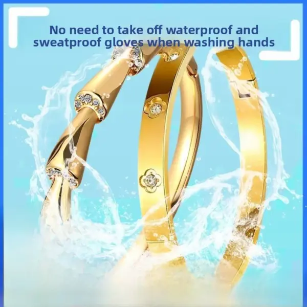 Wholesale Heart Shape Waterproof Non Tarnish Gold Bangle For Women In Simple Style With Rhinestones Inlay And 304 Stainless Steel