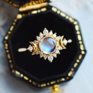 Wholesale Online Celebrity Live Cross-border Hot Selling Double Moon Goddess Moonstone Diamond Ring Valentine's Day Moonstone Ring