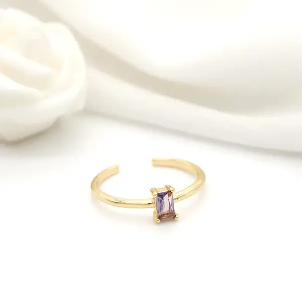 Wholesale Adjustable Copper Ring For Women With Zircon Inlay Featuring Bezel Setting In New Style