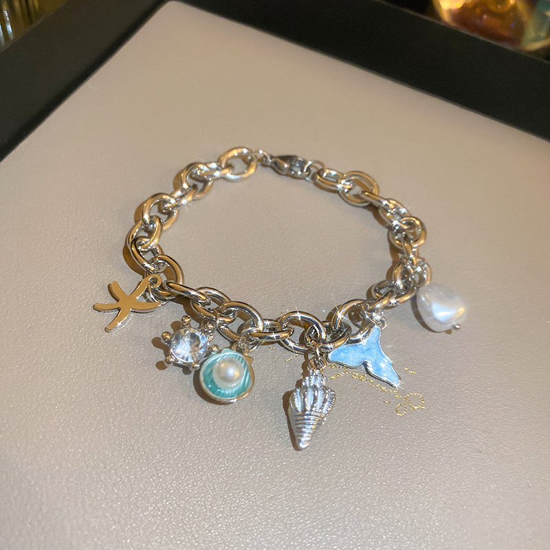 Wholesale Personalized Starfish Conch Fish Tail Shell Marine Chain Bracelet Fashion All-match High-end Temperament Adjustable Bracelet for Women