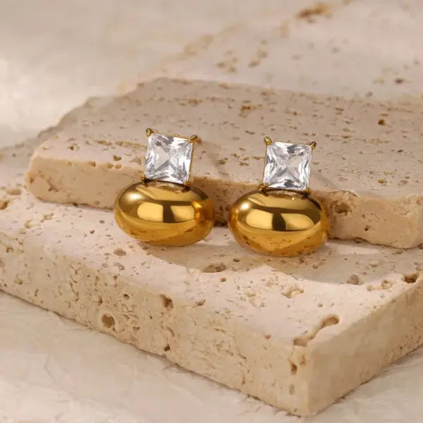Wholesale Elegant Pearl Imitation Earrings For Women Gold Stainless Steel Sun Pattern Geometric Zirconia Embedded Jewelry Accessories