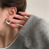 oly-c8bbea5216e0924cbbe94e2823ae358e Wholesale Style Oval Earrings 925 Silver Pin Ear Buckle Women's Simple Fashion Elegant Commuter Niche Design Electroplated Gold
