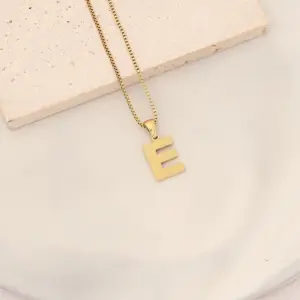 XL-1033-4【Box Chain】26 Letters / E