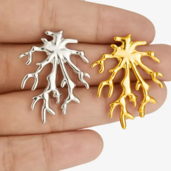 Wholesale PVD Coated Real Gold Plated Coral 304 Stainless Steel Simple Style IG Style Waterproof Non Tarnish Ear Studs