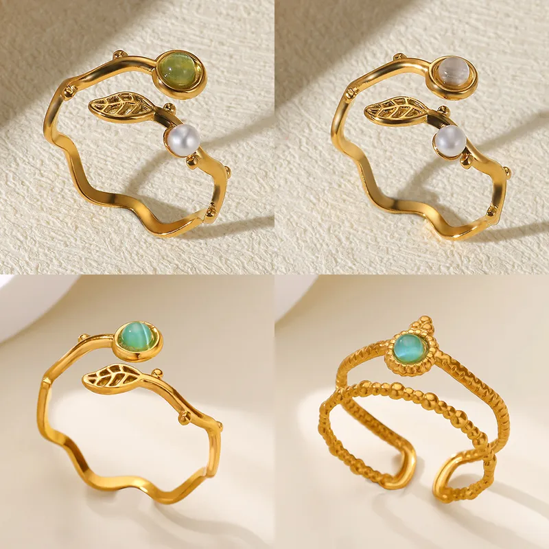Wholesale 304 Stainless Steel Geometric PVD Coated December Birthstone Turquoise 18K Real Gold Plated Casual Style Round Rings