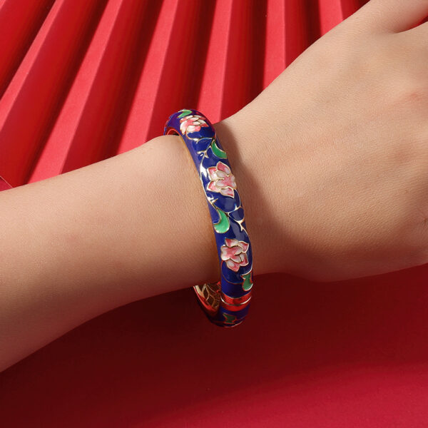 oly-c938a08b65bbe988c7fd17278a4c5739 Wholesale Beijing Traditional Copper Cloisonne Bracelet Style Retro Palace Hollow Enamel Bracelet High-end Accessories for Women