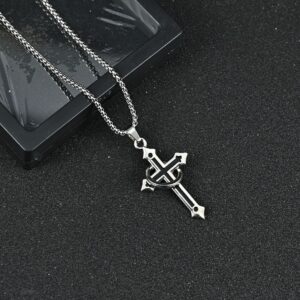 Polka dot cross black