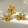 Wholesale Asymmetrical Flowers Jewelry Set For Women In 304 Stainless Steel With 18K Real Gold Plated PVD Coating 0.03µm Thickness