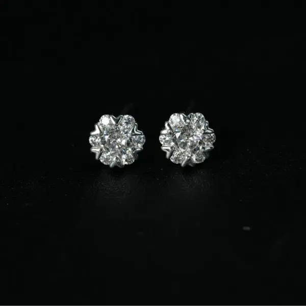Wholesale Fashionable S925 Silver Plated Snowflake Earrings Elegant Dance Of Snowflake Jewelry Women's Stylish Hoop Earrings With Diamond